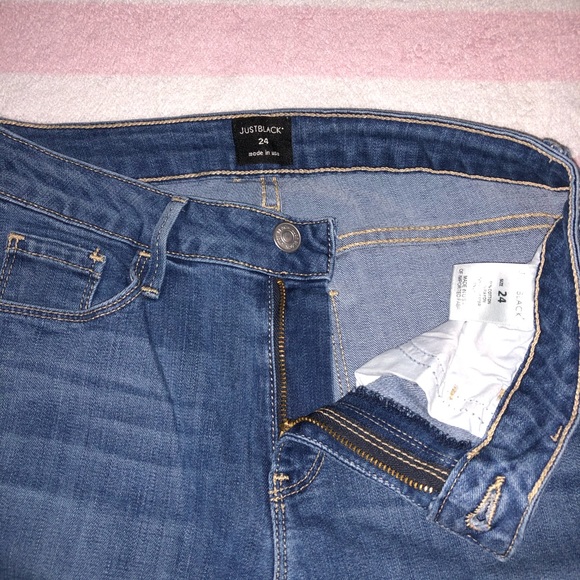 JBD Cutoff Jeans - Picture 7 of 7